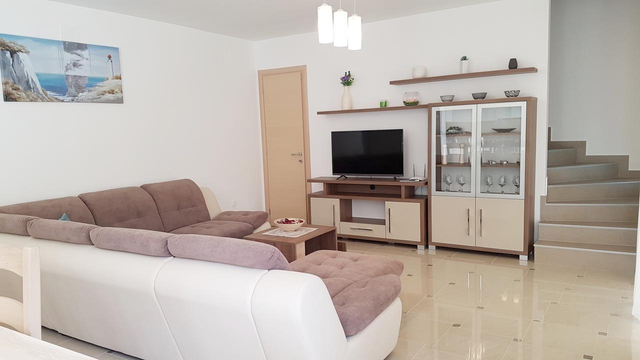 Villas Simag Banjole Exterior photo