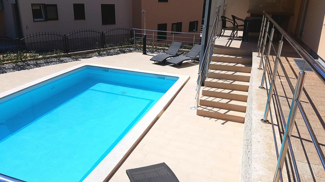 Villas Simag Banjole Exterior photo